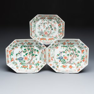 Three Chinese famille verte 'Birds among Blossoming Branches' basins — foto 1