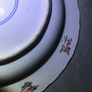 Three Chinese famille verte dishes with floral designs, Kangxi — 照片 37