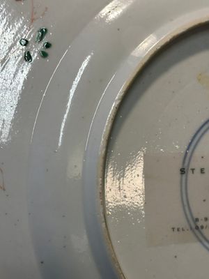 Three Chinese famille verte plates and a teapot, Kangxi — photo 8