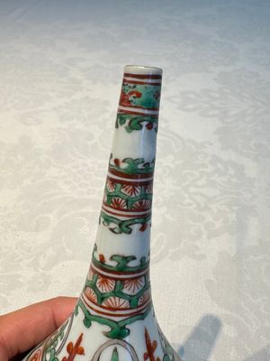 Three Chinese famille verte rosewater sprinklers, Kangxi — foto 19
