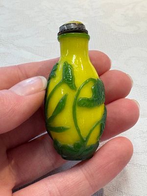 Three Chinese glass snuff bottles, 19/20th C. — foto 14