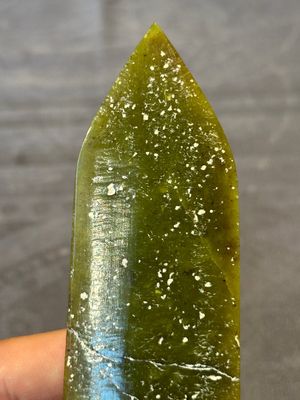 Three Chinese green nephrite jade ceremonial blades, possibly Shang, 12th C. B.C. — 照片 11