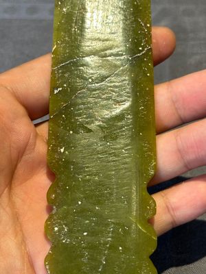 Three Chinese green nephrite jade ceremonial blades, possibly Shang, 12th C. B.C. — 照片 15