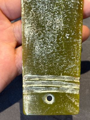 Three Chinese green nephrite jade ceremonial blades, possibly Shang, 12th C. B.C. — 照片 20