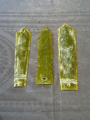 Three Chinese green nephrite jade ceremonial blades, Shang, 12th C. B.C. — photo 1