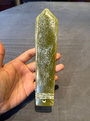 Three Chinese green nephrite jade ceremonial blades, Shang, 12th C. B.C. — photo 17