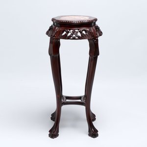 Three Chinese hongmu stands with marble top, 20th C. — 照片 11