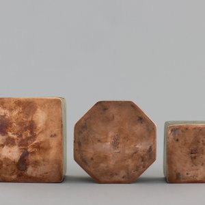 Three Chinese inscribed bronze seal boxes, 20th C. — photo 4
