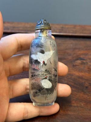 Three Chinese inside-painted glass snuff bottles, 20th C. — photo 9