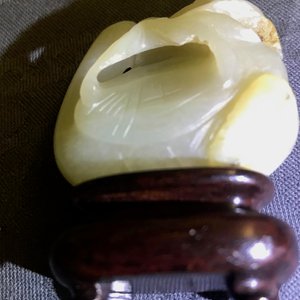 Three Chinese jade carvings, 19/20th C. — 照片 12