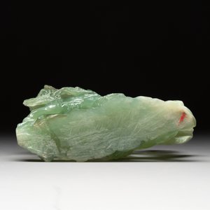 Three Chinese jade carvings, 20th C. — 照片 19