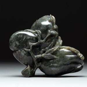 Three Chinese jade carvings, 20th C. — 照片 6