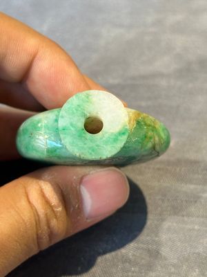 Three Chinese jade snuff bottles, 19/20th C. — foto 22