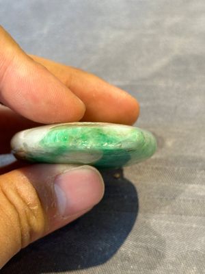 Three Chinese jade snuff bottles, 19/20th C. — foto 23