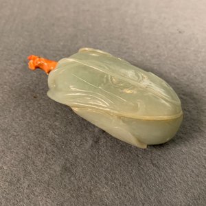 Three Chinese jade snuff bottles with coral stoppers, 19/20th C. — 照片 20