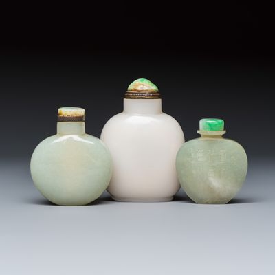 Three Chinese jade snuff bottles, 20th C.