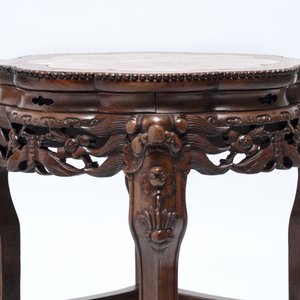 Three Chinese marble-topped hongmu stands, 19/20th C. — photo 9