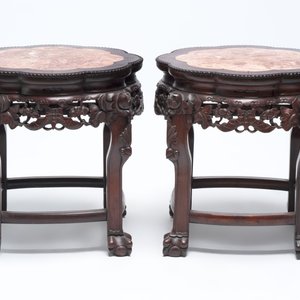 Three Chinese marble-topped hongmu stands, 20th C. — photo 4