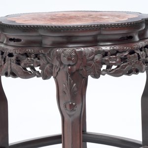 Three Chinese marble-topped hongmu stands, 20th C. — photo 8