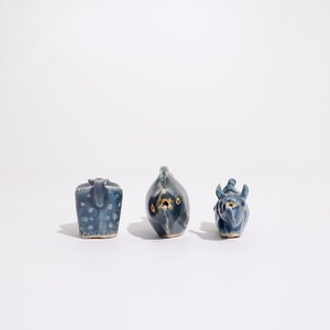 Three Chinese monochrome blue waterdroppers, 19/20th C. — 照片 3