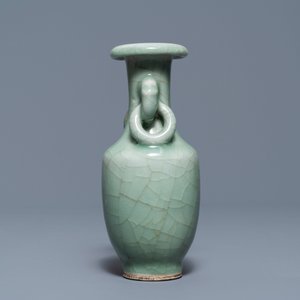 Three Chinese monochrome celadon vases, Yongzheng and Qianlong marks, 19/20th C. — photo 15