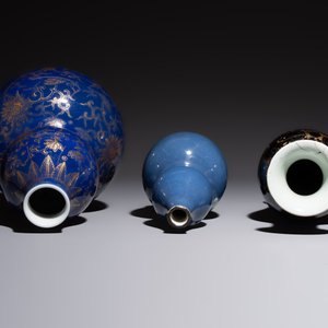 Three Chinese monochrome-glazed vases, Kangxi mark, 19/20th C. — photo 6
