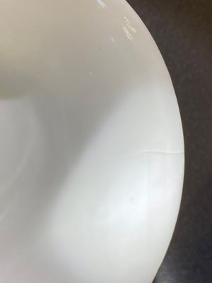 Three Chinese monochrome pink bowls, Qianlong mark, 19/20th C. — photo 7