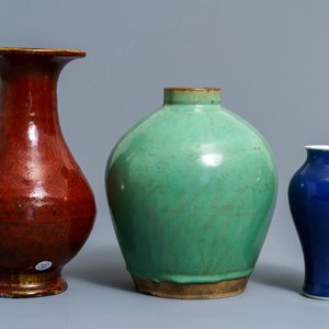 Three Chinese monochrome vases incl. a Yixing stoneware example, 19/20th C. — 照片 5