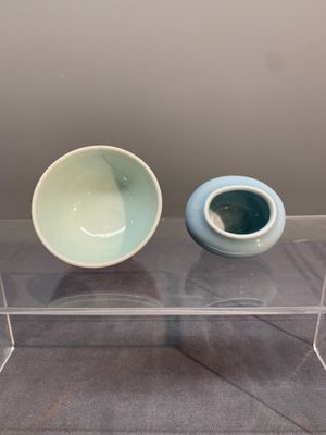 Three Chinese monochrome wares, Qianlong mark, Ming and later — photo 11