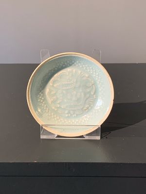 Three Chinese moulded qingbai plates, Song — photo 1