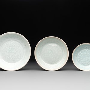 Three Chinese moulded qingbai plates, Song — photo 1