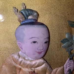 Three Chinese painted silk embroidered figures, 18/19th C. — 照片 19