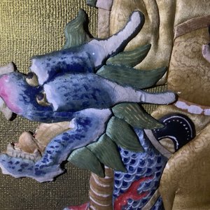 Three Chinese painted silk embroidered figures, 18/19th C. — 照片 7