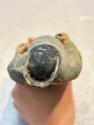 Three Chinese polychrome pottery figures, Sui/Ming — photo 12