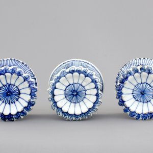 Three Chinese porcelain blue and white salts, Kangxi, ca. 1700 — photo 7