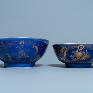 Three Chinese powder blue and gilt bowls, 19th C. — 照片 4