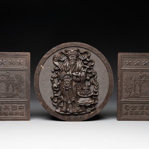 Three Chinese pressed black tea bricks, Hubei, 20th C. — photo 1