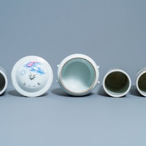 Three Chinese qianjiang cai hat stands and a covered bowl, 19/20th C. — photo 5