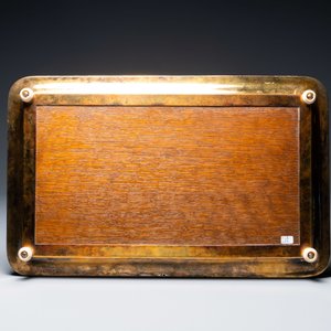 Three Chinese qianjiang cai plaques in a 'Wolfers' gilded silver tray, Republic — 照片 3