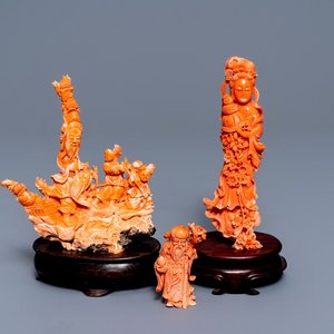 Three Chinese red coral carvings, 19/20th C. — 照片 1