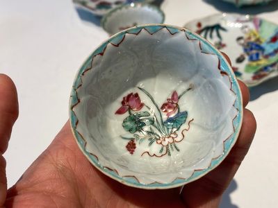 Three Chinese relief-decorated famille rose 'lotus' cups and saucers with a scholar and his servant, Yongzheng — 照片 7