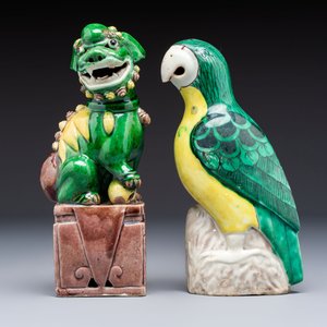 Three Chinese sancai-glazed Buddhist lions and a parrot, 19th C. — photo 8