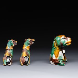 Three Chinese sancai-glazed dogs, Qianlong and later — photo 2