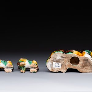 Three Chinese sancai-glazed dogs, Qianlong and later — photo 6