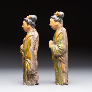 Three Chinese sancai-glazed figures of deities, Ming — photo 9