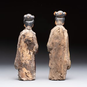 Three Chinese sancai-glazed figures of deities, Ming — photo 10