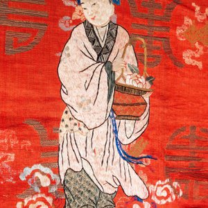 Three Chinese silk embroidered 'Star gods and immortals' panels, 19th C. — photo 9