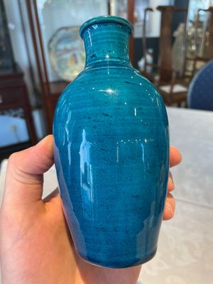Three Chinese turquoise-glazed vases and a turquoise and aubergine-glazed Buddhist lion, Kangxi — photo 21