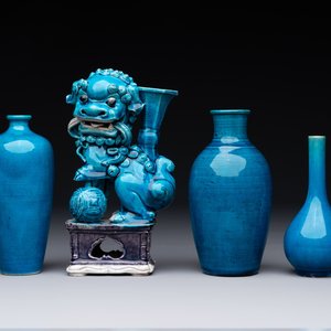 Three Chinese turquoise-glazed vases and a turquoise and aubergine-glazed Buddhist lion, Kangxi — photo 1