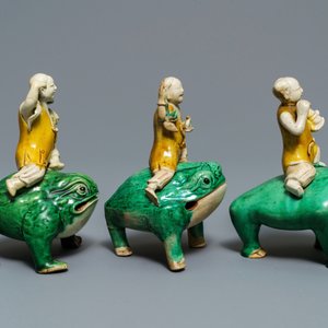 Three Chinese verte biscuit groups of Liu Hai on the toad, Kangxi — 照片 5